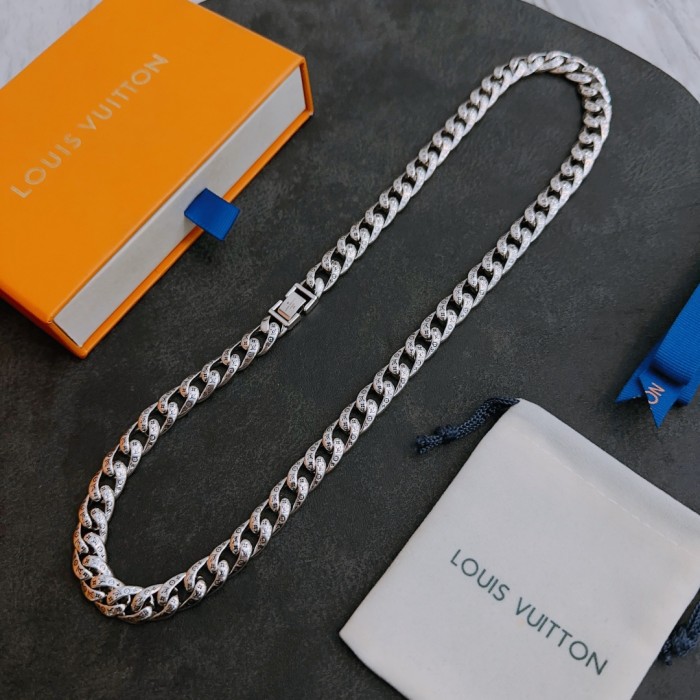 Jewelry Louis Vuitton 266