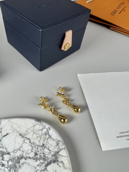 Jewelry Louis Vuitton 255