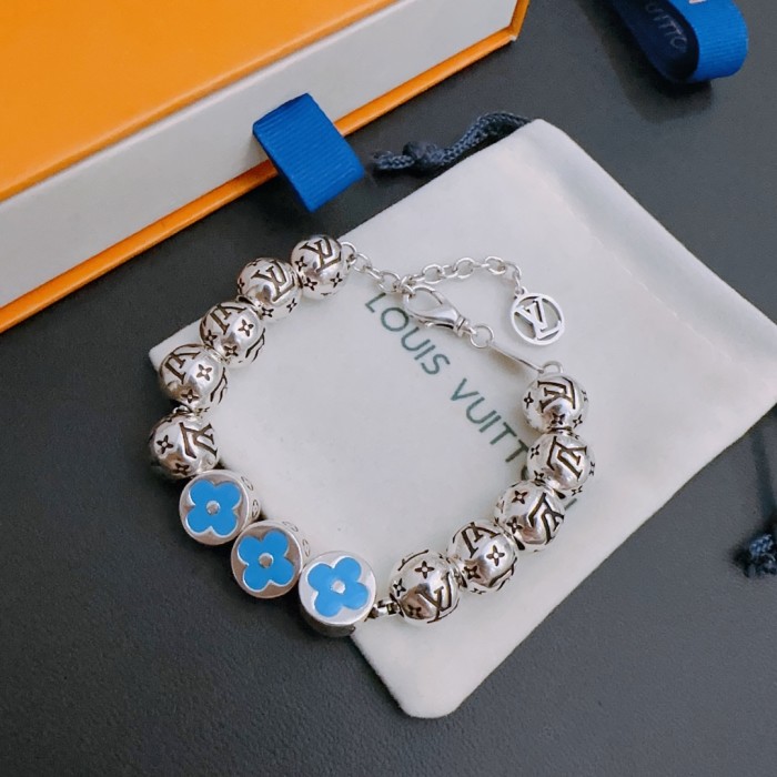 Jewelry Louis Vuitton 261