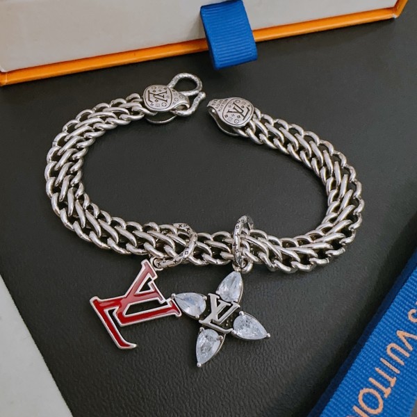 Jewelry Louis Vuitton 262