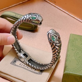 Jewelry Gucci 500