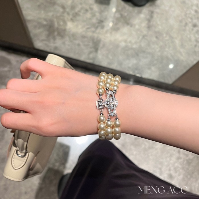 Jewelry vivienne westwood 102
