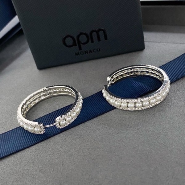 Jewelry APM 22