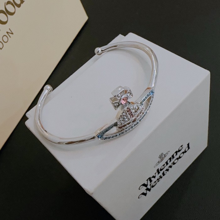 Jewelry vivienne westwood 108