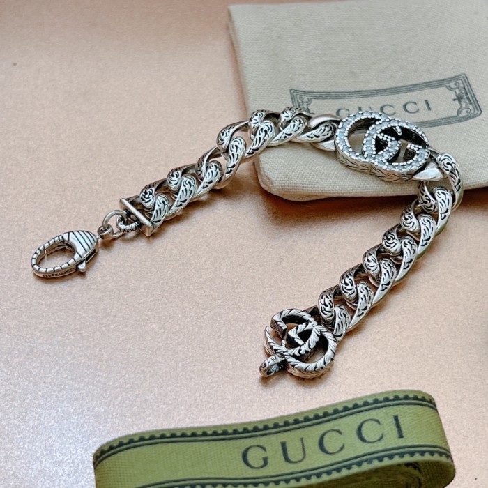 Jewelry Gucci 496