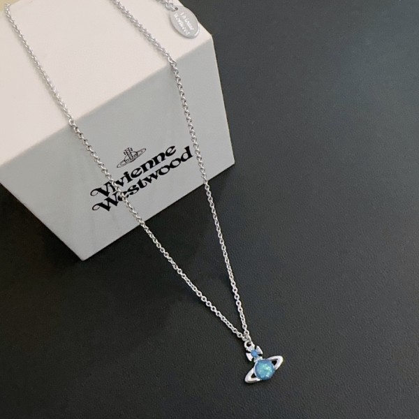 Jewelry vivienne westwood 111