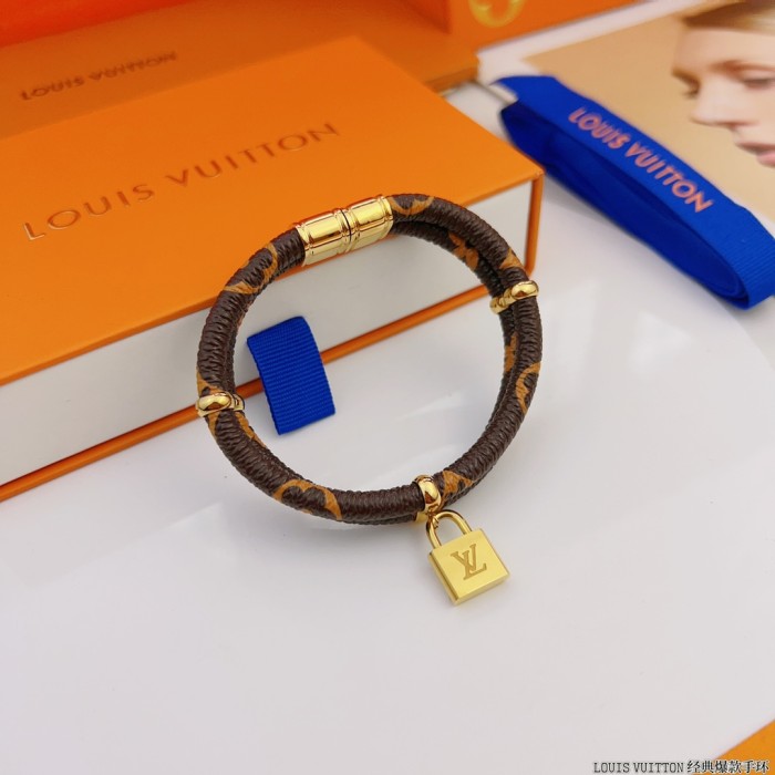 Jewelry Louis Vuitton 245