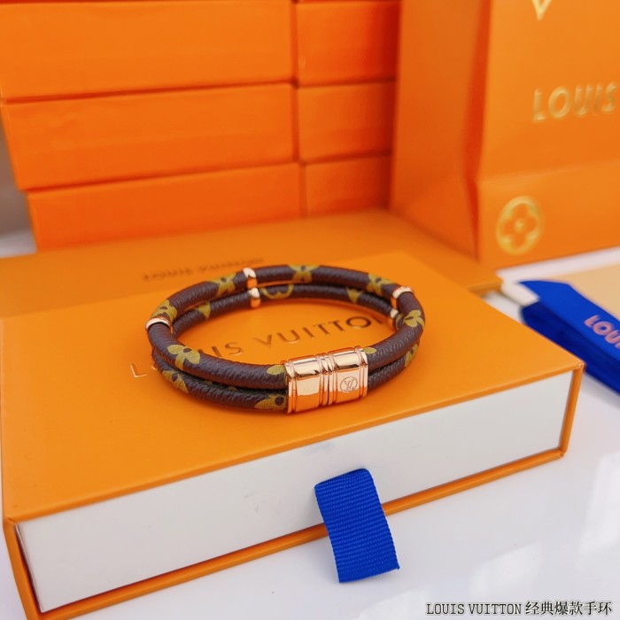 Jewelry Louis Vuitton 244