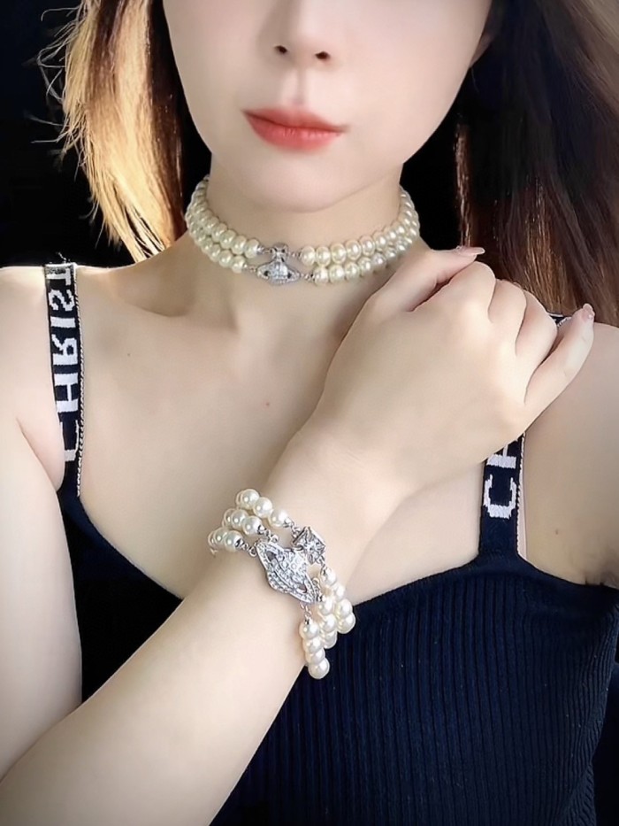 Jewelry vivienne westwood 102