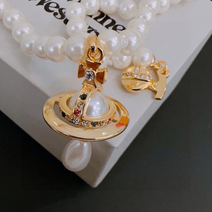 Jewelry vivienne westwood 104