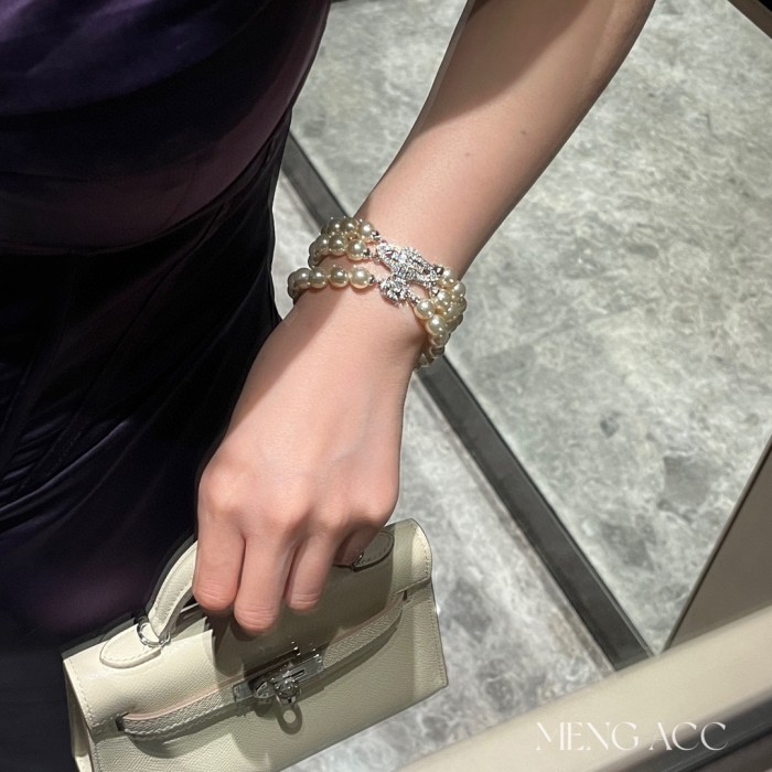 Jewelry vivienne westwood 102