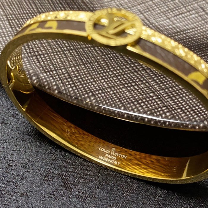 Jewelry Louis Vuitton 260