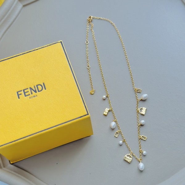 Jewelry FENDI 38