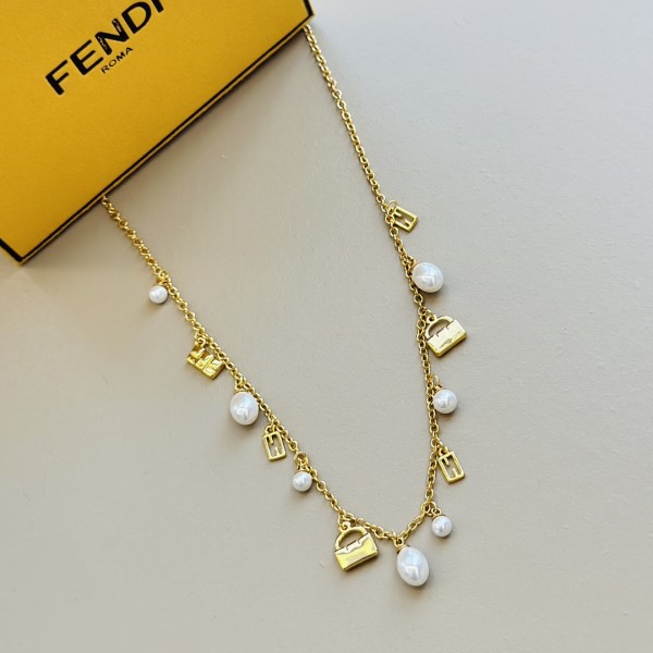 Jewelry FENDI 38