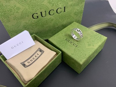 Jewelry Gucci 541