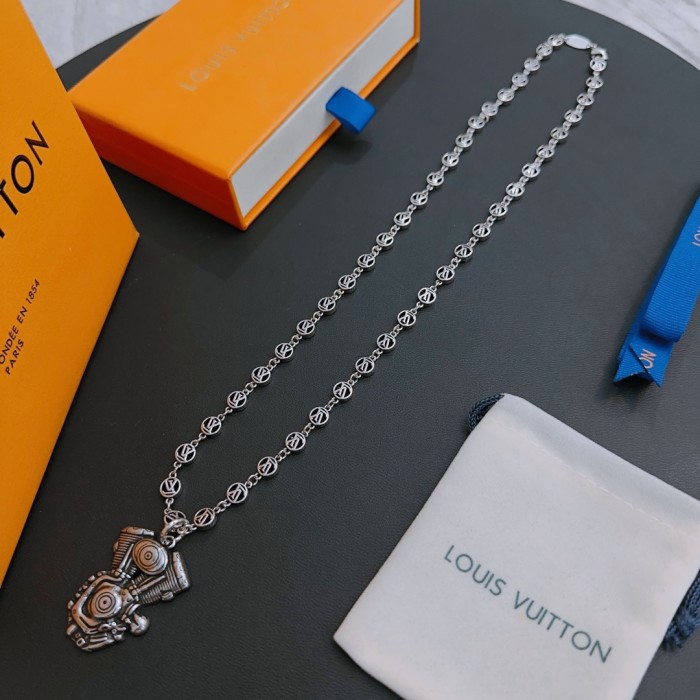 Jewelry Louis Vuitton 282