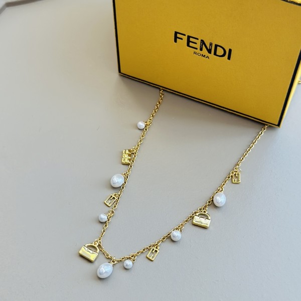 Jewelry FENDI 38