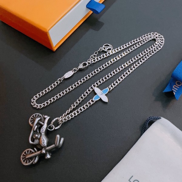 Jewelry Louis Vuitton 285