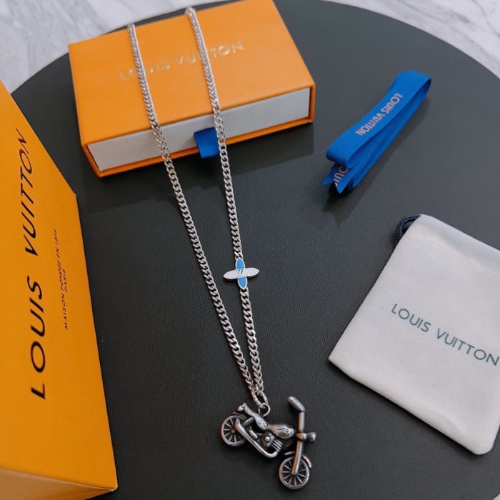 Jewelry Louis Vuitton 285