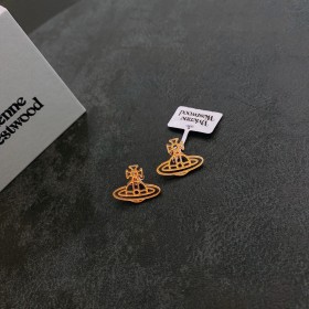 Jewelry vivienne westwood 114