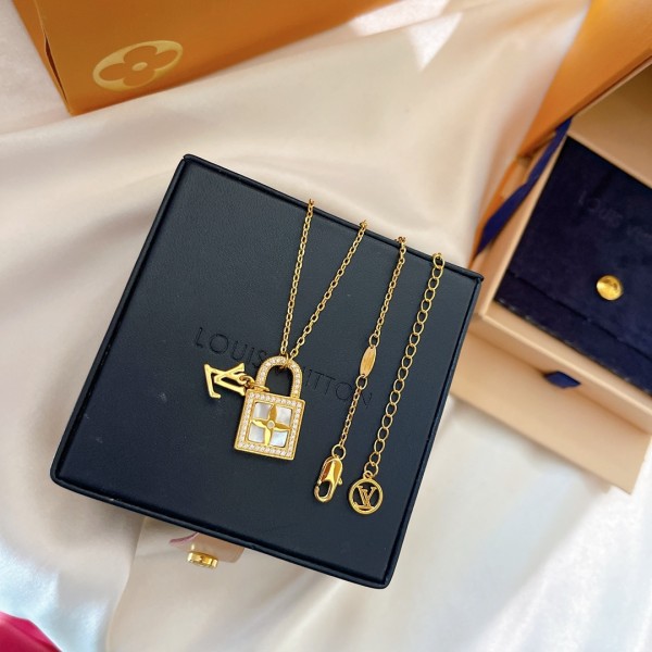 Jewelry Louis Vuitton 293