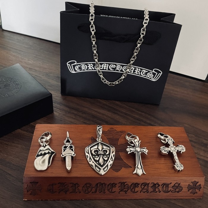 Jewelry chrome hearts 457