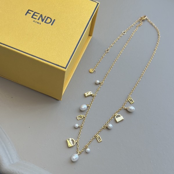 Jewelry FENDI 38