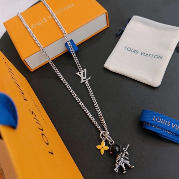 Jewelry Louis Vuitton 299