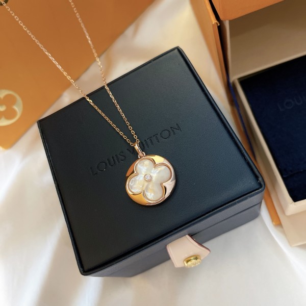 Jewelry Louis Vuitton 304