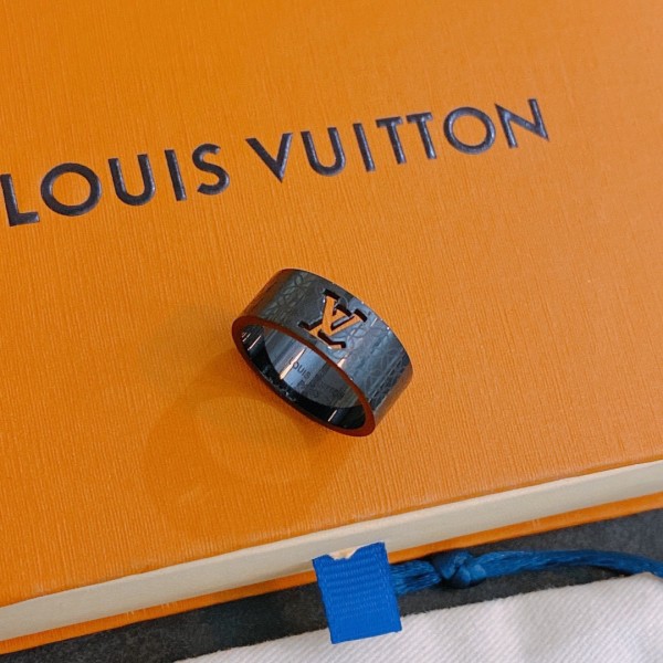 Jewelry Louis Vuitton 294