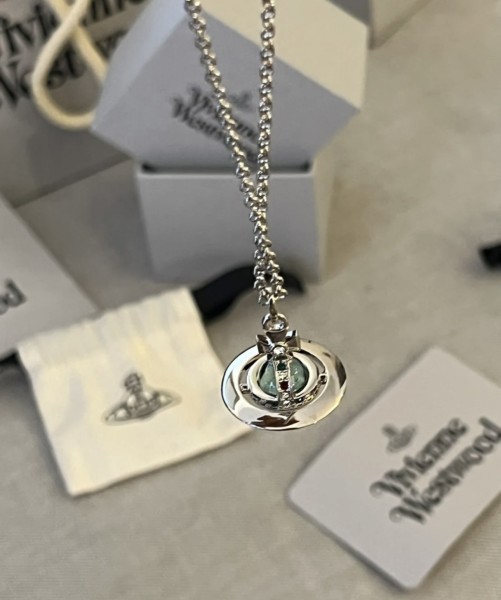 Jewelry vivienne westwood 120