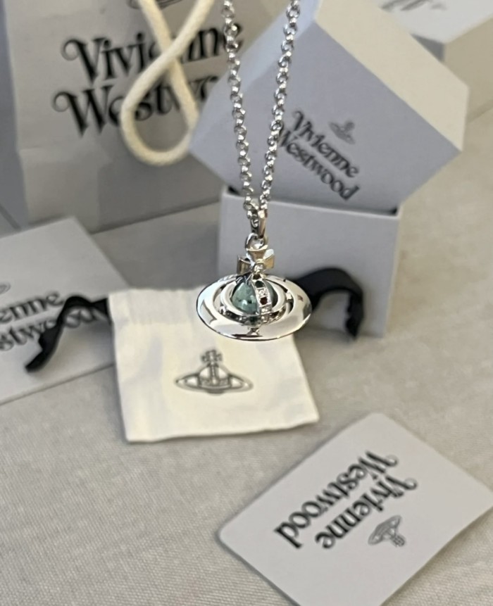 Jewelry vivienne westwood 120