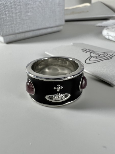 Jewelry vivienne westwood 123