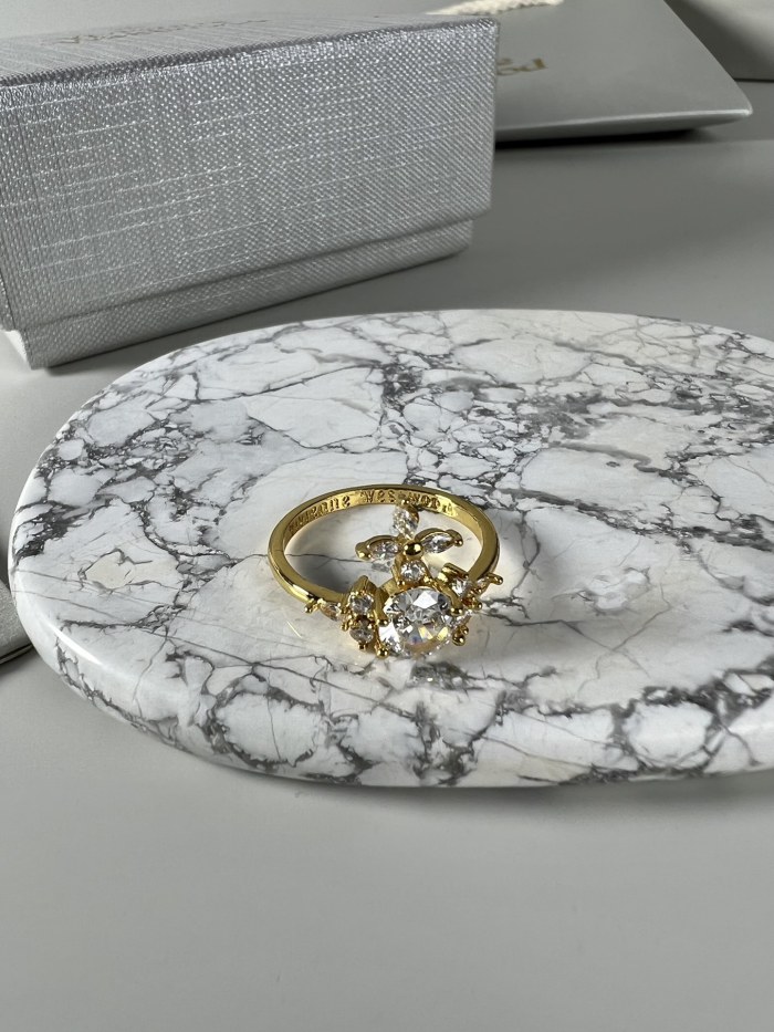 Jewelry vivienne westwood 125