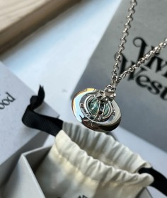 Jewelry vivienne westwood 120