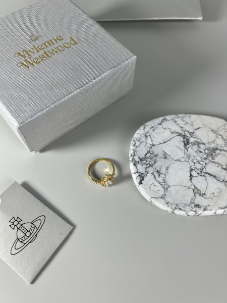 Jewelry vivienne westwood 125