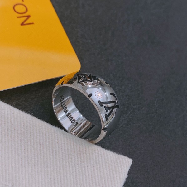 Jewelry Louis Vuitton 297