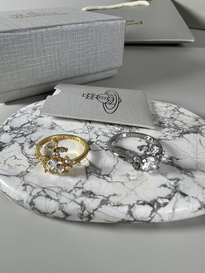 Jewelry vivienne westwood 125