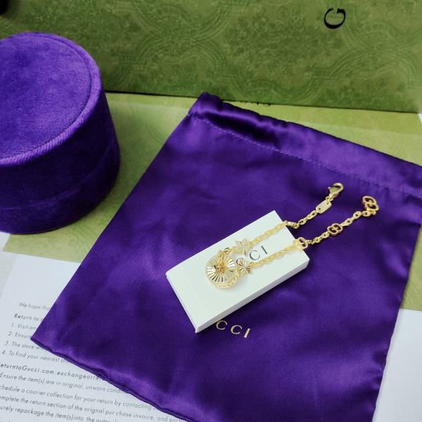 Jewelry Gucci 590