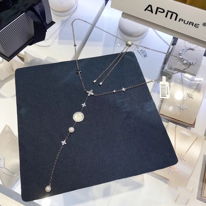 Jewelry APM 36
