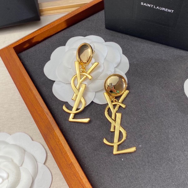 Jewelry yves saint laurent 94