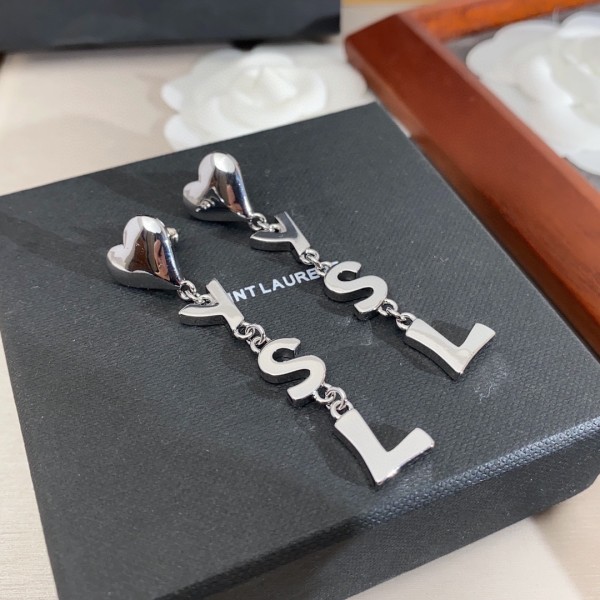 Jewelry yves saint laurent 96