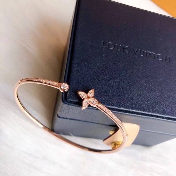 Jewelry Louis Vuitton 317