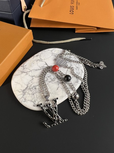 Jewelry Louis Vuitton 316