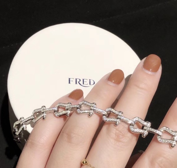 Jewelry fred 34