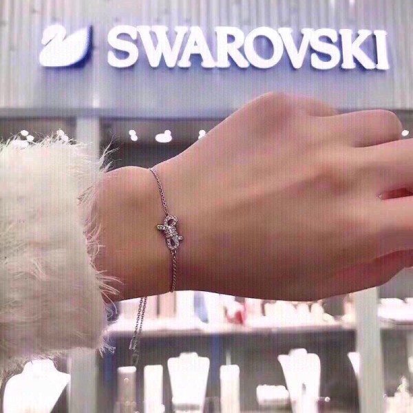 Jewelry swarovski 57