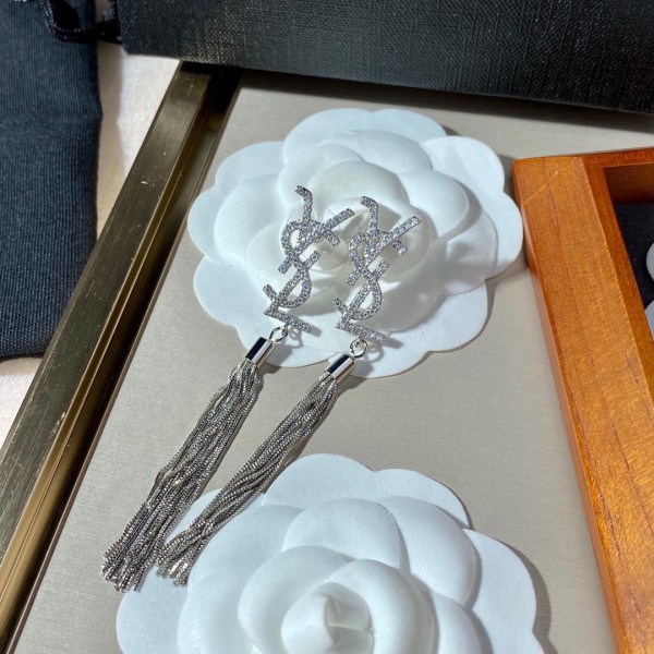 Jewelry yves saint laurent 100