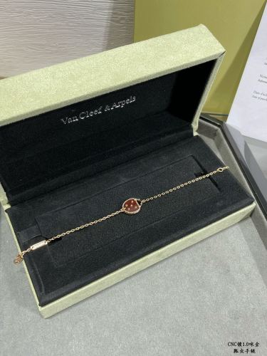 Jewelry Van Cleef x Arpels 32