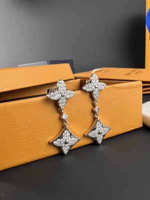 Jewelry Louis Vuitton 314