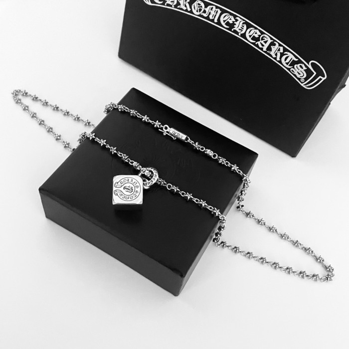 Jewelry chrome hearts 525